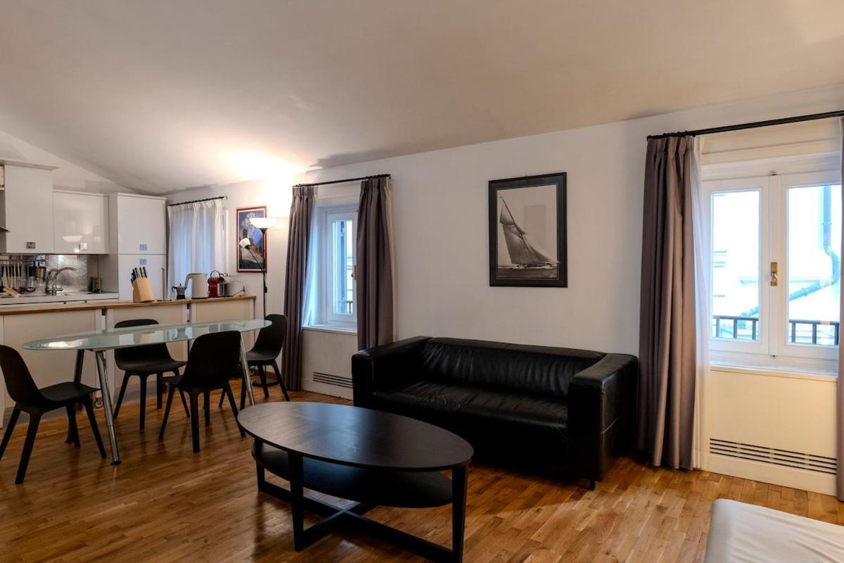 Restart Dea Apartment Rom